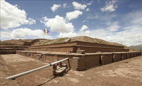 Arqueólogos bolivianos denuncian falta de apoyo estatal para conservar miles de yacimientos Arqueólogos bolivianos denuncian falta de apoyo estatal para conservar miles de yacimientos